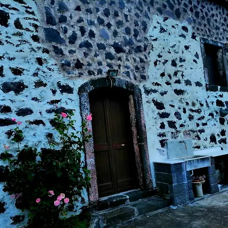 Etna Masi' Ferienhaus Milo